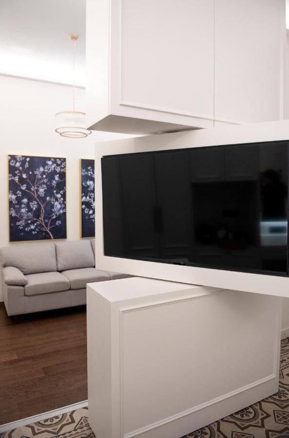 Jensen Luxury Suites Rhodes City ภายนอก รูปภาพ