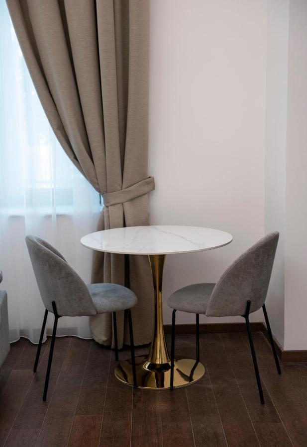 Jensen Luxury Suites Rhodes City ภายนอก รูปภาพ