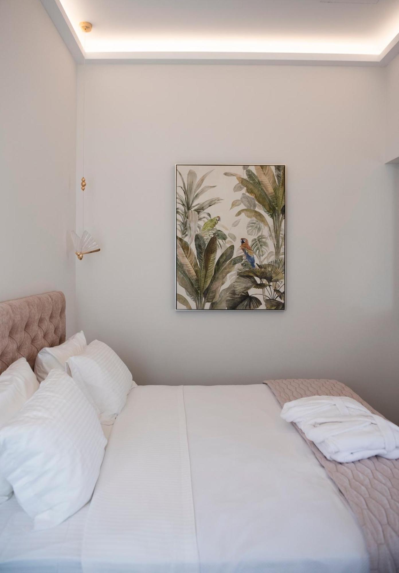 Jensen Luxury Suites Rhodes City ภายนอก รูปภาพ